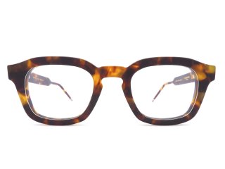 THOM BROWNE. トムブラウン 取扱商品一覧 BEAUXYEUX(ボズュー