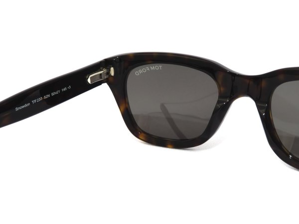 TOM FORD トムフォード サングラス Snowdon TF237 52N