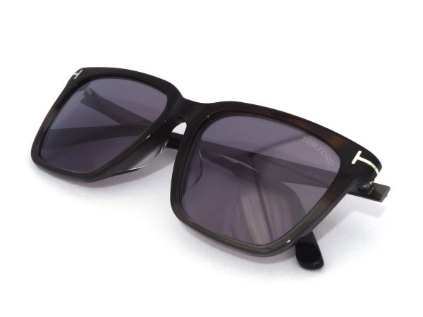 TOM FORD トムフォード サングラス Garrett TF862-F 56C