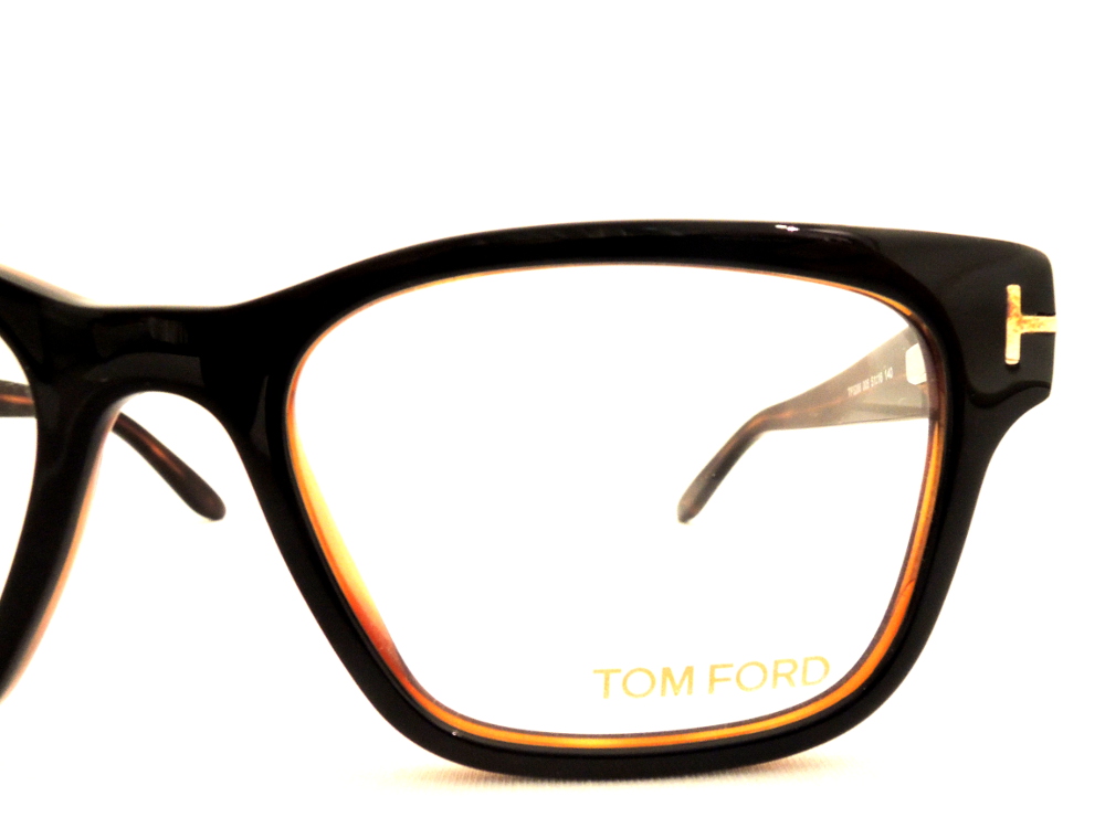 TOM FORD トムフォード