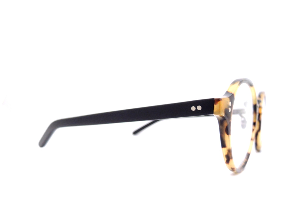 OLIVER PEOPLES オリバーピープルズ