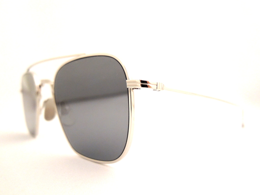 送料無料！美品！トムブラウンサングラス TBS913-50-01 GLD THOM BROWNEトムブラウン☆サングラスTBS913-50-01ゴールド THOM