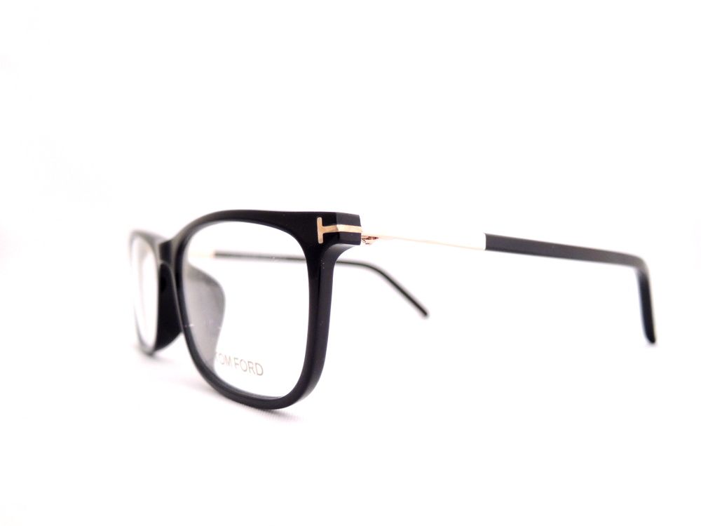 ずっと気になってた No.1800+メガネ TOM FORD【度数入り込み価格