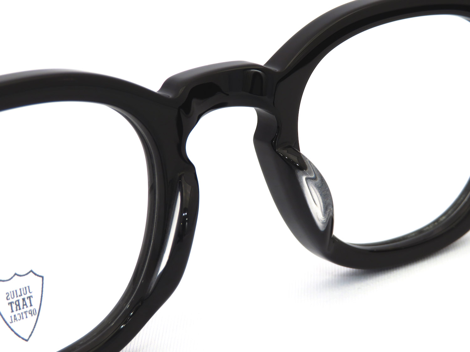 JULIUS TART OPTICAL LIMITED ジュリアスタートオプティカル リミテッド