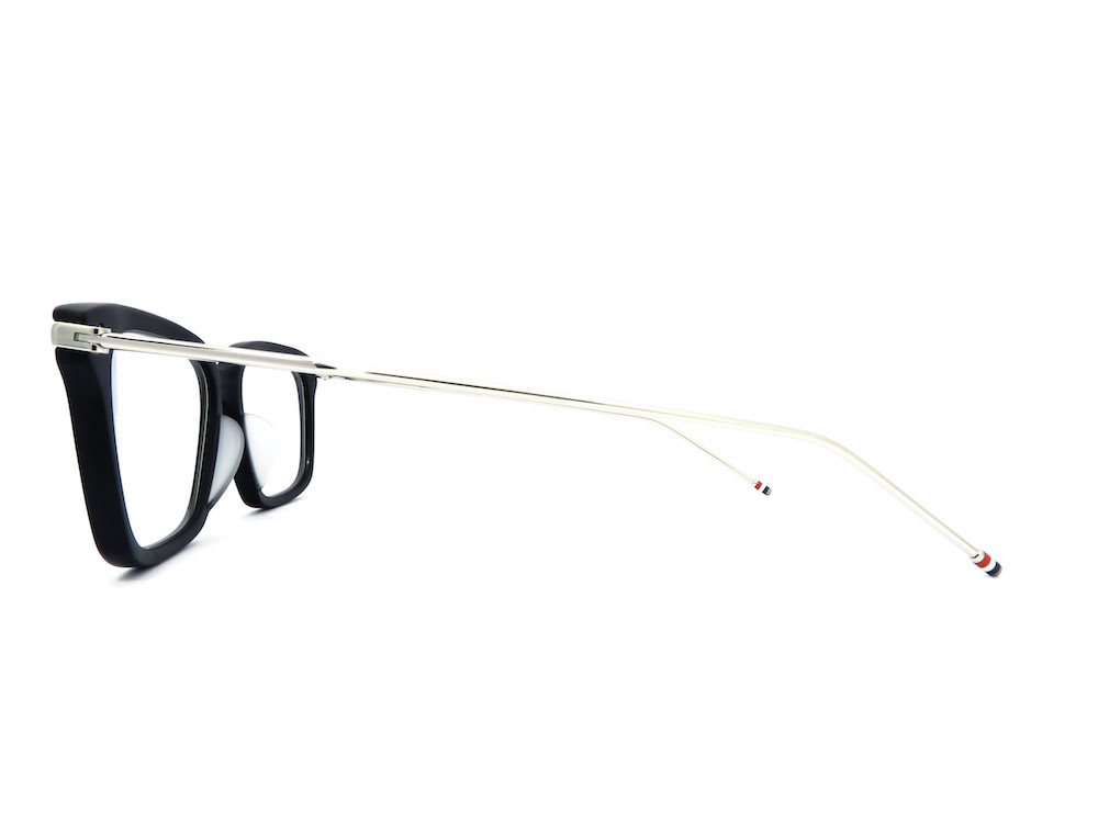 THOM BROWNE. トムブラウン