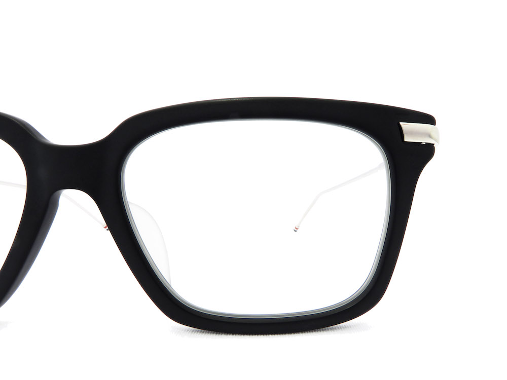 THOM BROWNE. トムブラウン