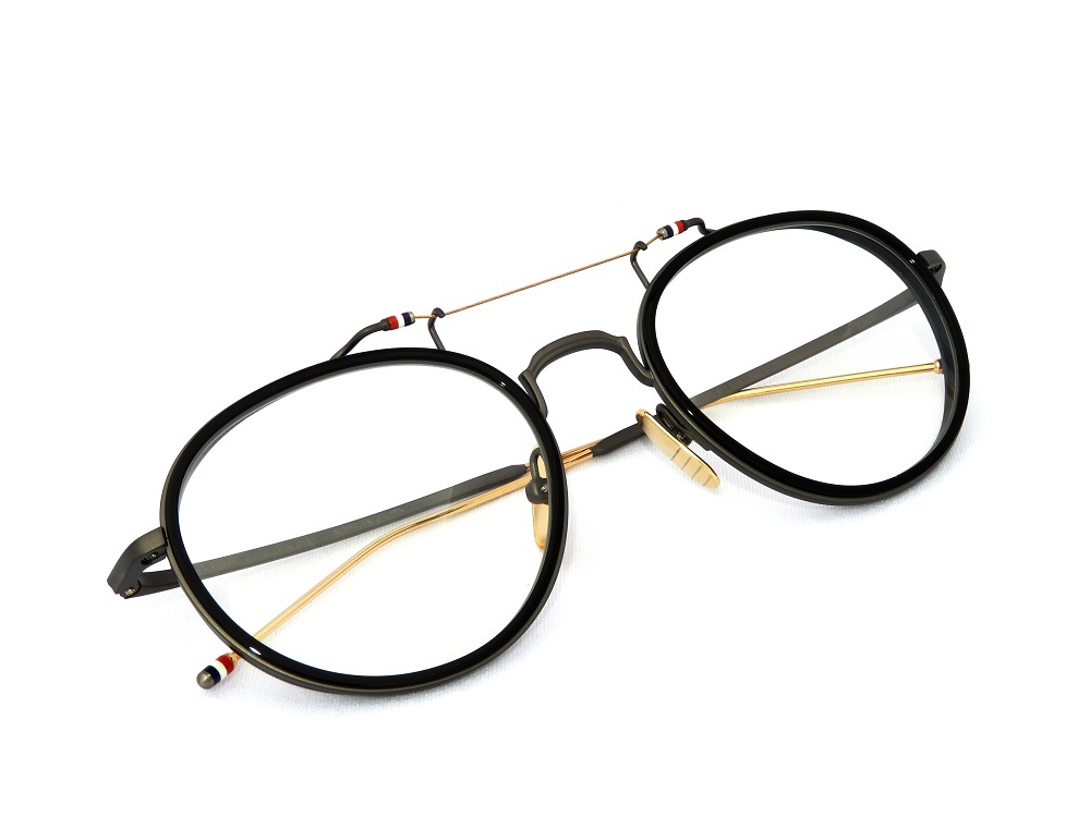 THOM BROWNE. トムブラウン